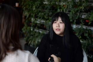 梵梵吃瓜网红拍照不露脸,神秘面纱下的瓜界传奇  第2张 梵梵吃瓜网红拍照不露脸,神秘面纱下的瓜界传奇  第2张